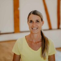 Yogaraum-Caro_1 Carolin Bog - Hatha Yoga nach Sivananda (BYV)